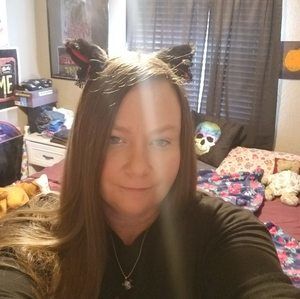 Meet your Posher, Temple